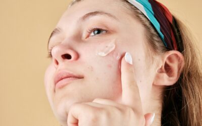 The Role of Non-Surgical Treatments in Achieving Clear Skin